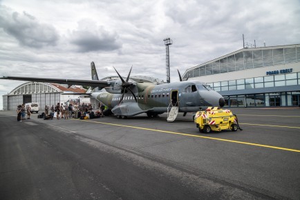 Loading Przewalski horses at Prague-Kbely Airport, on June 19th 2018